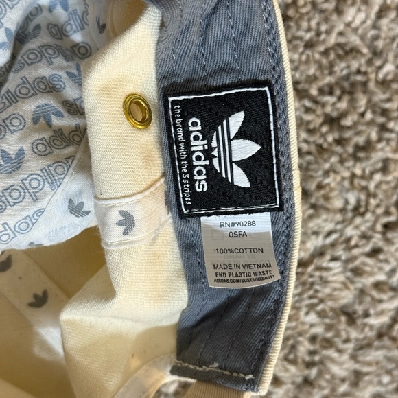 WM ORIGINALS ADIDAS MINI LOGO Classic White Cap - Picture 5 of 5